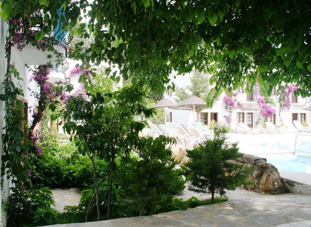 Safir Hotel Битез Экстерьер фото