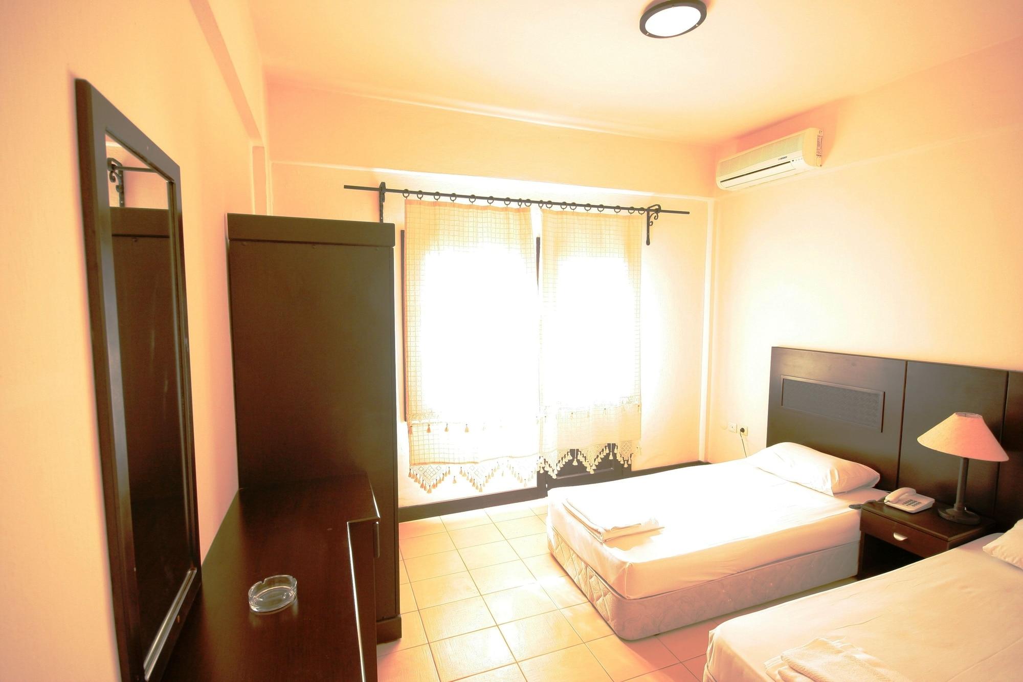 Safir Hotel Битез Экстерьер фото