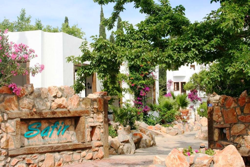 Safir Hotel Битез Экстерьер фото