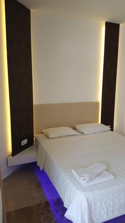 Safir Hotel Битез Экстерьер фото