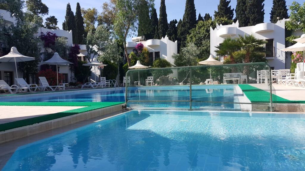 Safir Hotel Битез Экстерьер фото