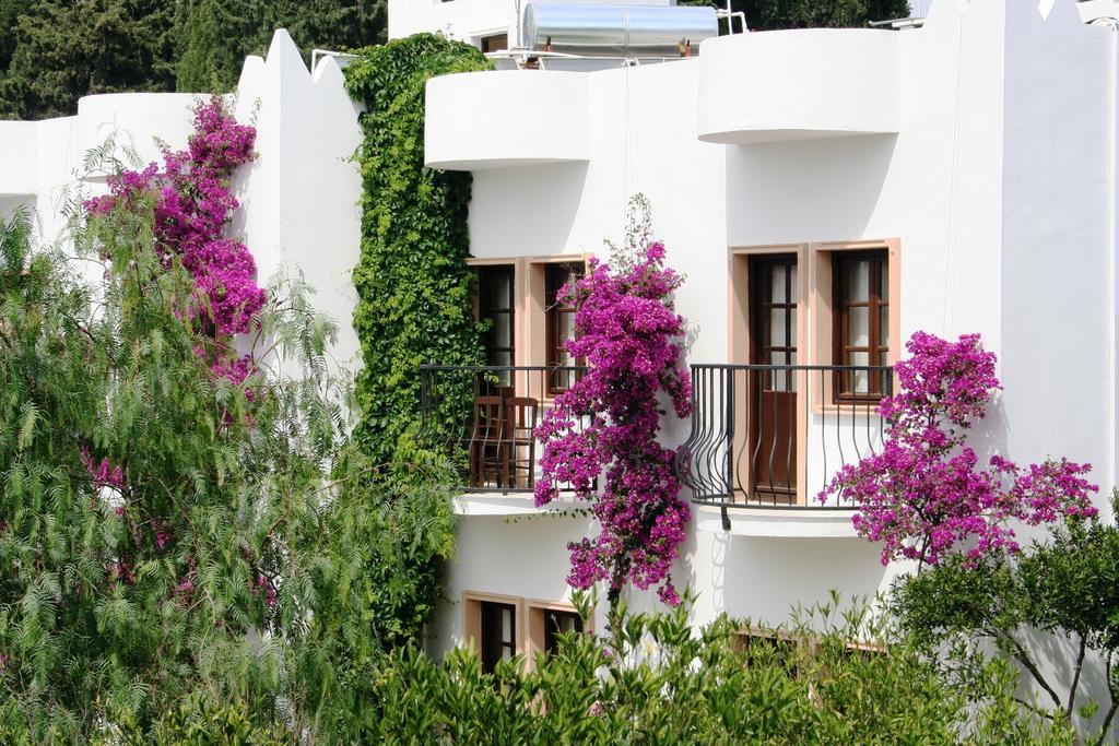 Safir Hotel Битез Экстерьер фото